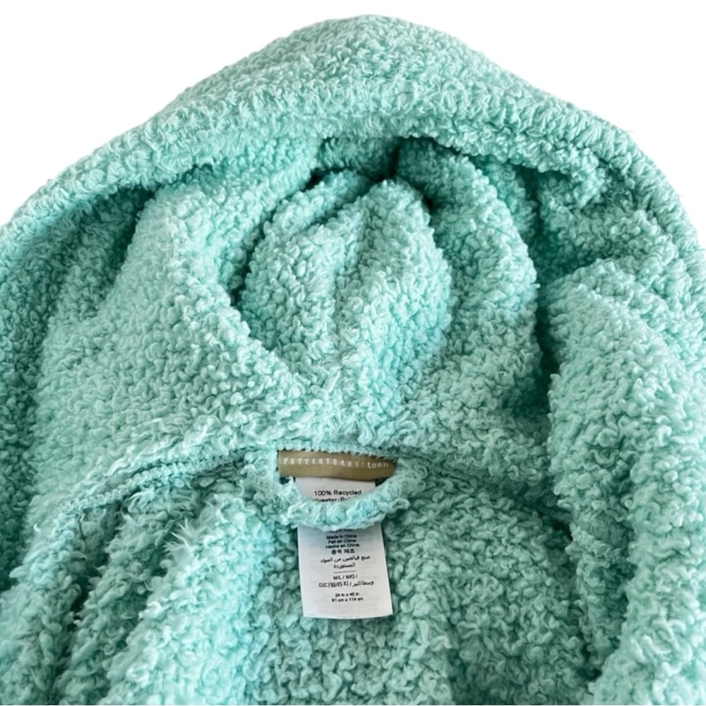 POTTERYBARN TEEN Mint Green Fleece Robe Size XS -- SUPER DUPER CUTE & COMFY! - Picture 9 of 12
